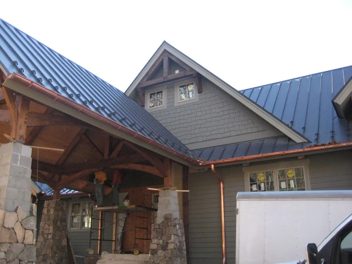 Craftsman Roofing team delivering quality roofing work in Symmes Manor